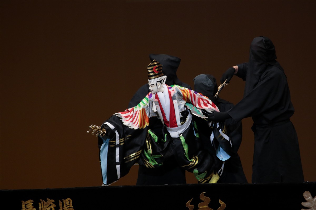 皿山人形浄瑠璃「二人三番叟」本番の様子の画像