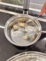 だんごは別湯で