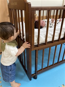 👶