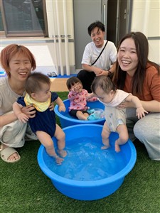 水遊びみんなで