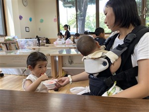 お口を開けてあーん